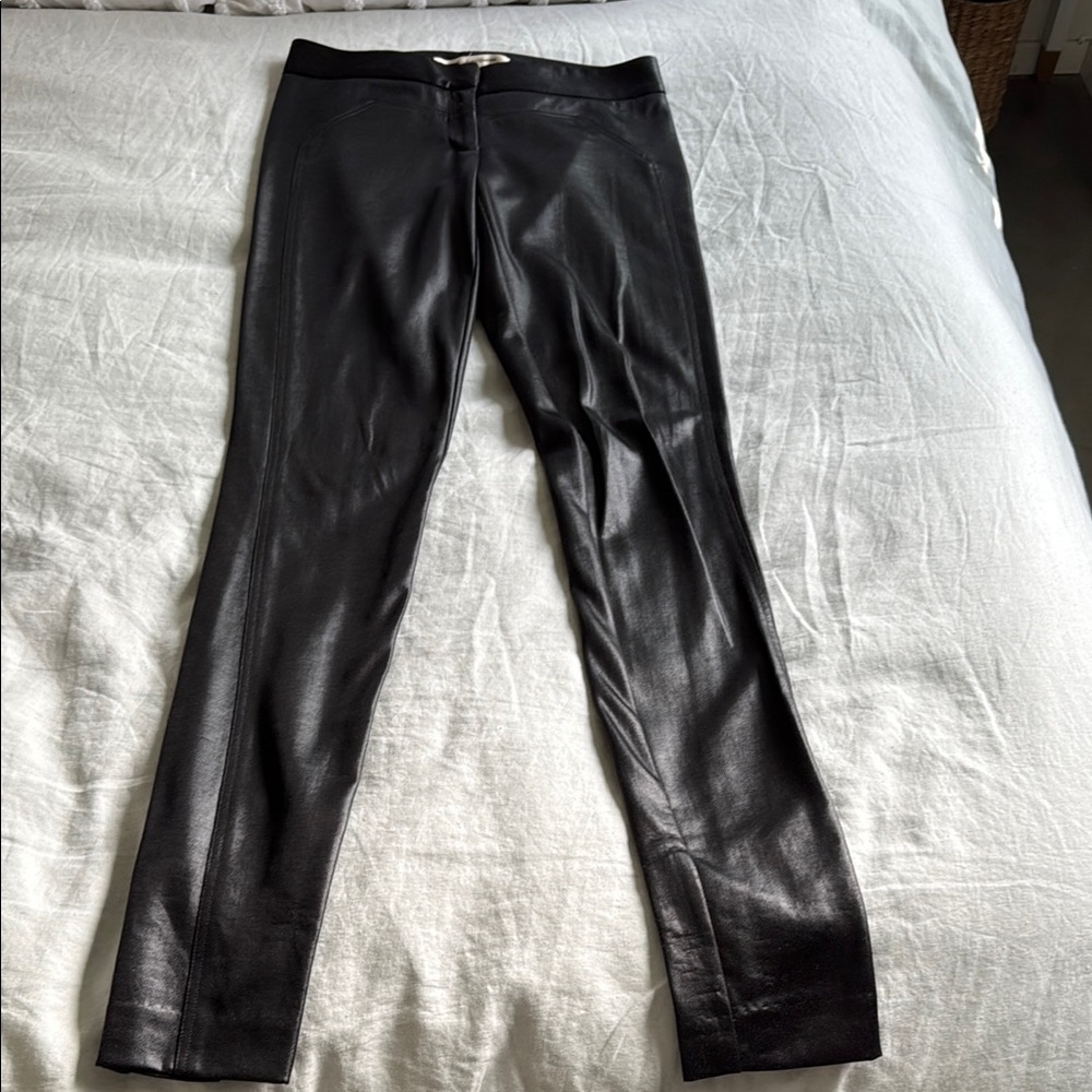 Diane Von Furstenberg Black Shiny Leggings